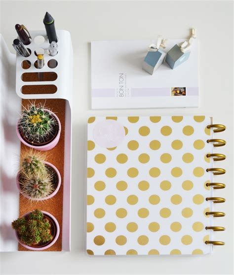 Nifty DIY Desk Organizer Ideas To Keep You Productive