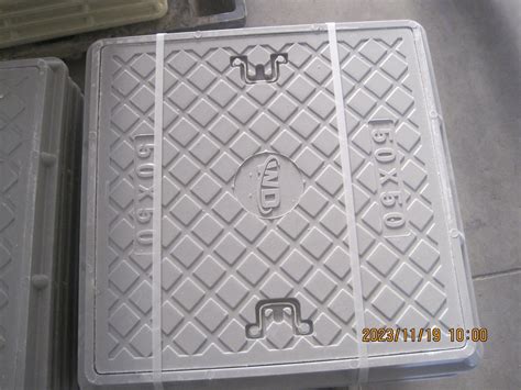 En124 Class SMC BMC Fiber Glass Resin Composite Manhole Cover Frame