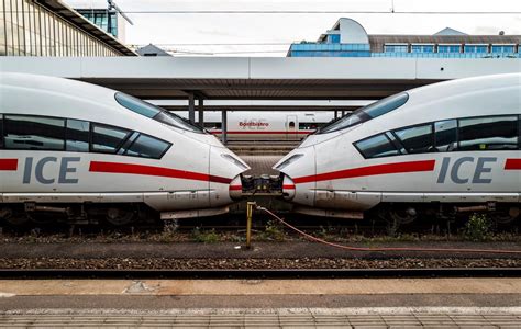 Entre Hambourg Et Kiel Une Attaque Au Couteau Dans Un Train Fait Deux