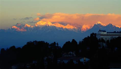 Sunrise at Darjeeling - India Travel Forum | IndiaMike.com