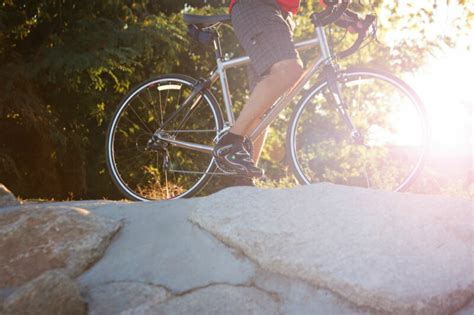 How to Size Mountain Bike Shoes