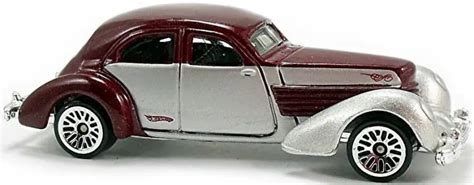 Embalagem Danificada Hot Wheels Stars Cord Universo Hot Wheels