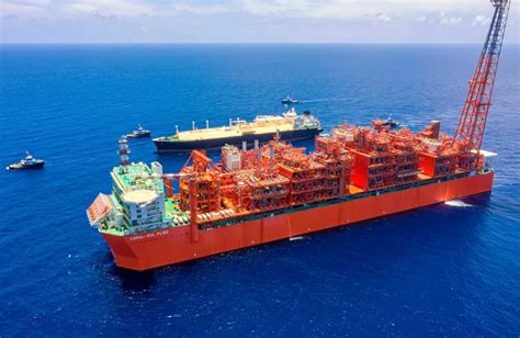 Time To Move Fast On African Flng Upstream