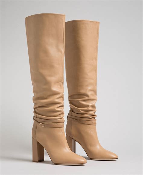 Where To Find Knee High Boots Cheaper Than Retail Price Buy Clothing