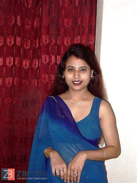 INDIAN SUPER SEXY HOUSEWIFE ZB Porn