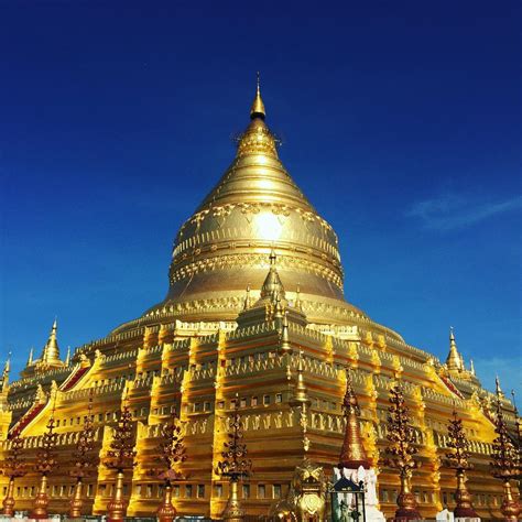 Shwezigon Pagoda, Myanmar : r/ArchitecturePorn