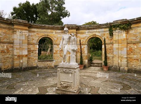 Italian Garden Hever Castle Hever Edenbridge Kent England Great