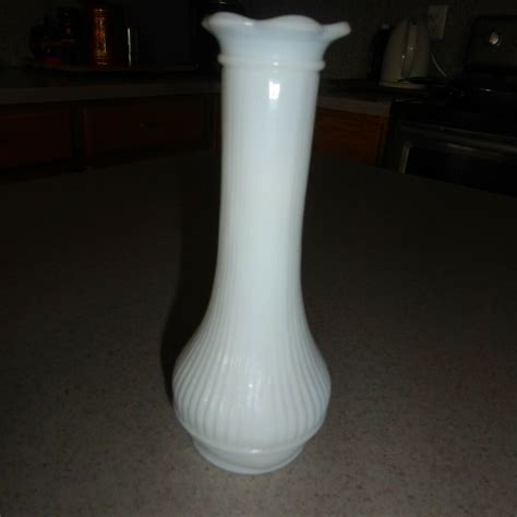 Vintage Randall Ribbed White Milk Glass Bud Vase Bud Vases White