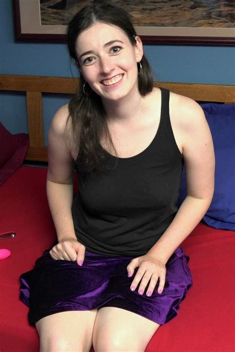 Naughty Brunette Chloe Faye Spreads Her Legs And Masturbates With Toys Coedcherry