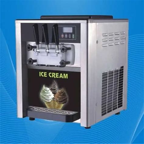 Stainless Steel Softy Ice Cream Machine 1700W Hopper Capacity 5