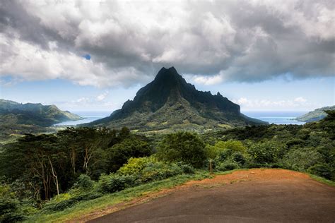 Belvedere Lookout | SocietyIslands.com