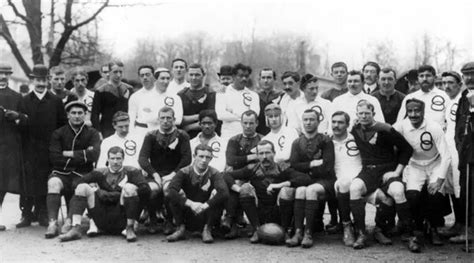 1er janvier 1906 Léquipe de France de rugby à XV joue son premier