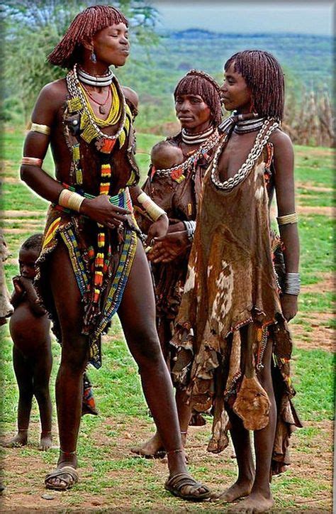 Épinglé Par Lentswe Mokgatle Sur Afrika Pinterest Afrique Costumes Et La Femme