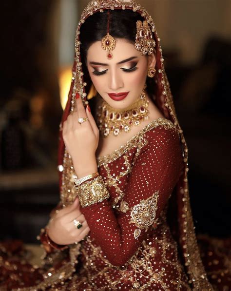 Stunning Pakistani Bridal Dress In Red And Gold