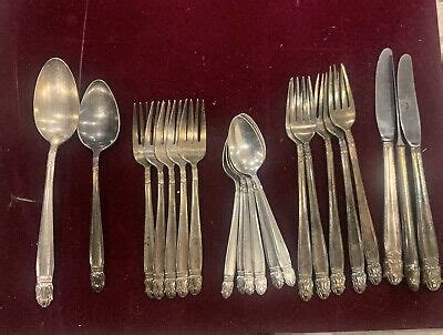 Flatware & Silverware - Holmes Edwards Inlaid