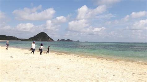 Pantai Kuta Lombok Newstempo