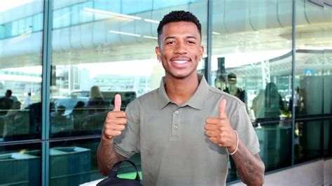 Lazio rejeita oferta de R 26 milhões do Flamengo por Marcos Antônio