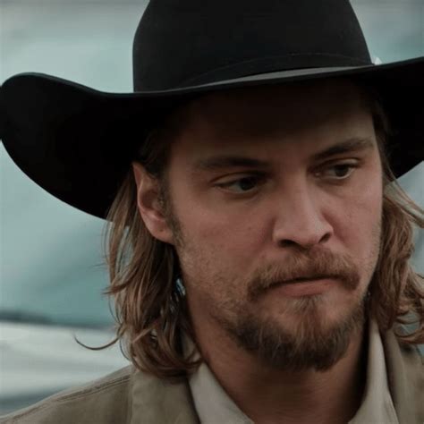 Kayce Dutton Costume | Yellowstone, Luke grimes, Yellowstone series