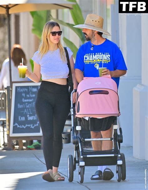 Mia Goth Goth Mia Officalmiagoth Nude OnlyFans Leaks The Fappening Photo