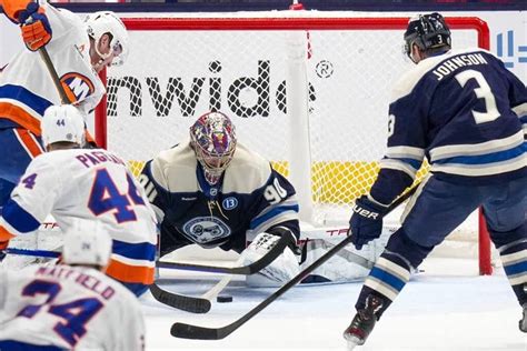 Elvis Merzlikins gets his shutout as Blue Jackets grind out 2-0 win vs. Islanders - The Athletic