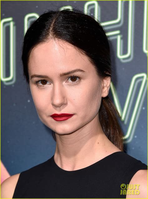 Katherine Waterston Talks Going Fully Nude In Inherent Vice Photo