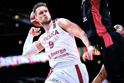 Le Polonais Mateusz Ponitka Dans Le Viseur De La Virtus Bologne Et