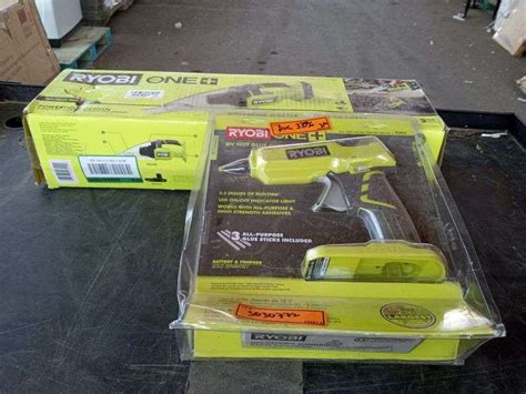 Ryobi 18 Volt Hand Vacuum Kit And Hot Glue Gun Sierra Auction Management Inc