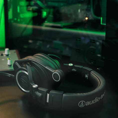 Audio-Technica ATH-M50xSTS-USB - игровые наушники с микрофоном | Купить ...