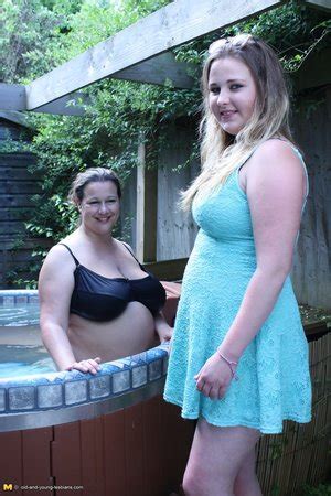 Blonde Lesbian Swimming Pool Xxx Dessert Picture