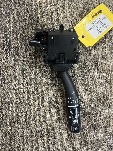 Hyundai Santa Fe Windshield Wiper Control Switch