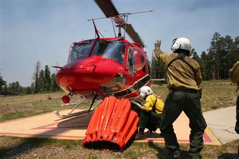 How to Become an Aerial Firefighter Pilot - FLYING Magazine