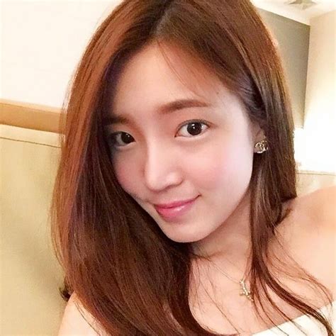 Ngất ngây với nhan sắc của hot girl có vẻ đẹp thuần khiết nhất Thái Lan