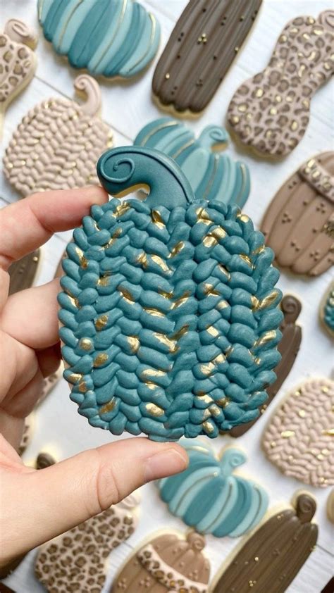 Watch This Reel By The Graceful Baker On Instagram Fall Cookies