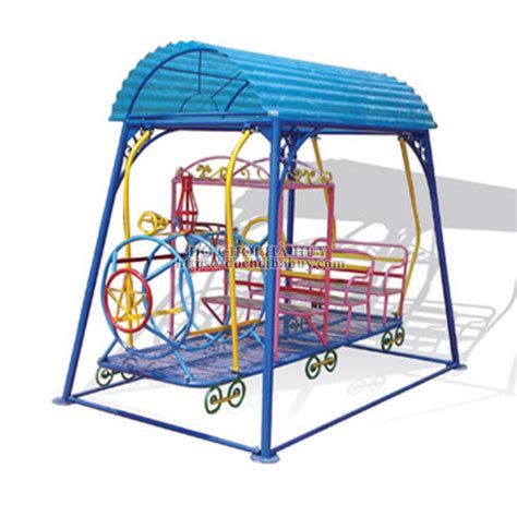 Xích đu ngoài trời tàu hỏa cho bé mầm non cùng vui chơi HB4-030