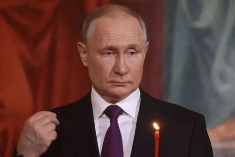 Putin To Give Sex Mad Gymnast Lover And Russia S Most Flexible Woman Diamond Crown Daily Star