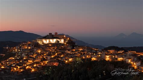 Montalbano Elicona Grande Successo Per Il Presepe Vivente E Il Food