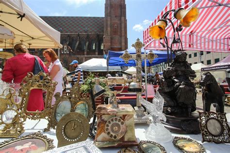 Perełki z targu staroci we Wrocławiu Co i za ile można kupić przy ul