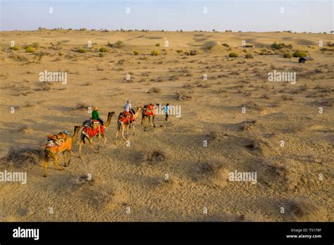 India, Rajasthan, Jaisalmer, Khuri Desert Stock Photo - Alamy