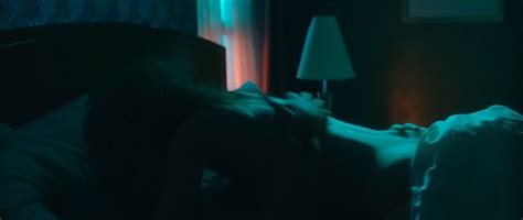 Nude Video Celebs Lisa Brenner Nude Say My Name