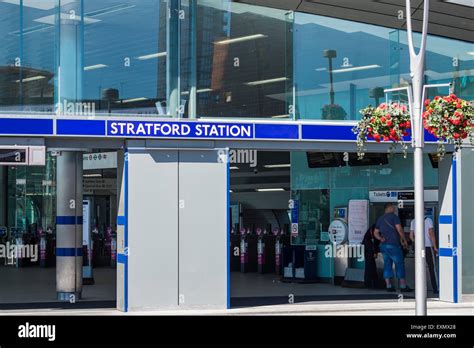 Stratford Railway station, London, England, U.K Stock Photo - Alamy