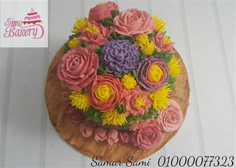 Buttercream Floral Naked Cake Decorated Cake By Simo Cakesdecor