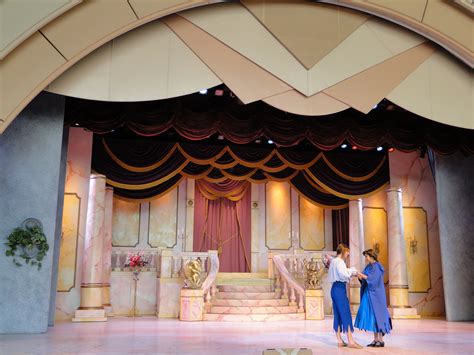 Theater of the Stars – Disney's Hollywood Studios • Fairytale Weddings