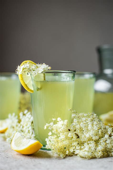 Elderflower Lemonade Made With Fragrant Elderflowers Honey And