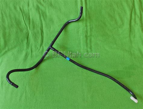 Land Rover Freelander Crankcase Camshaft To Manifold Breather Hose