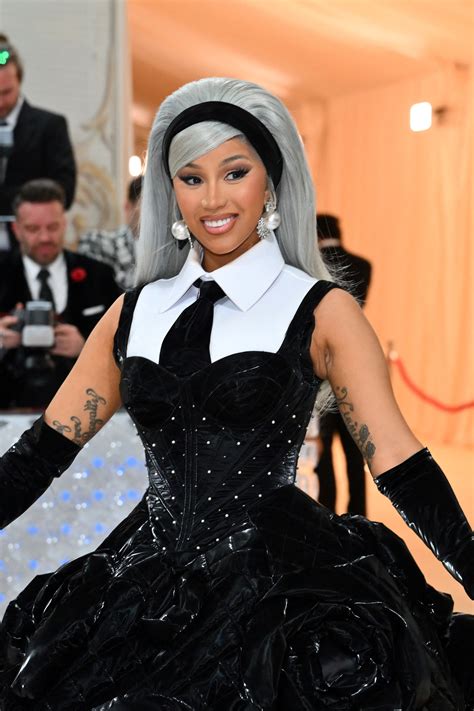 One Look Wasnt Enough For Cardi B At 2023 The Met Gala British Vogue