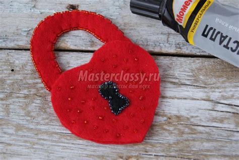 Сердце из фетра. Замок с ключом. Мастер-класс с пошаговыми фото
