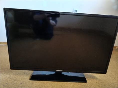 SAMSUNG UE32EH4000 32 LCD LED TV sprejemnik