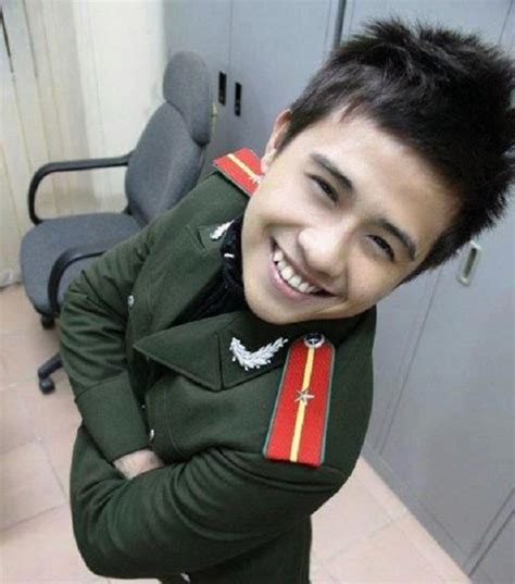 Hình ảnh hot boy công an đẹp ấn tượng nhất hiện nay làm nàng rung động Thư viện Ảnh đẹp hot