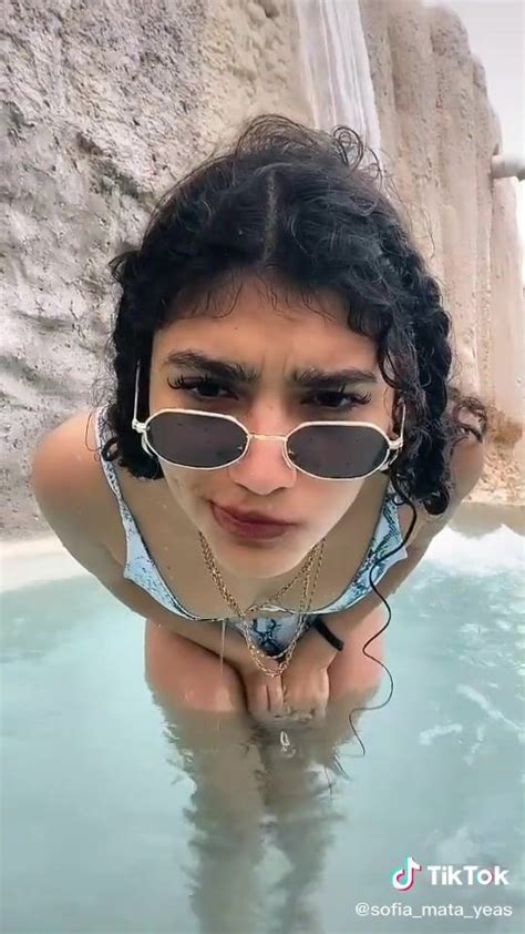 Irresistible Sofia Mata In Bikini At The Pool Erolego