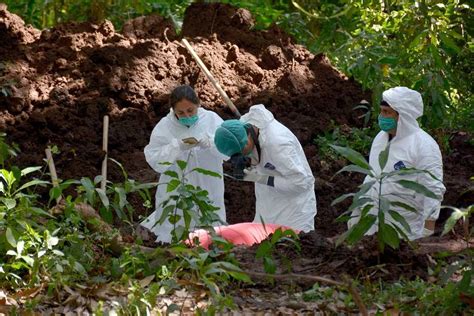 Rompe récord Jalisco de cuerpos en fosas